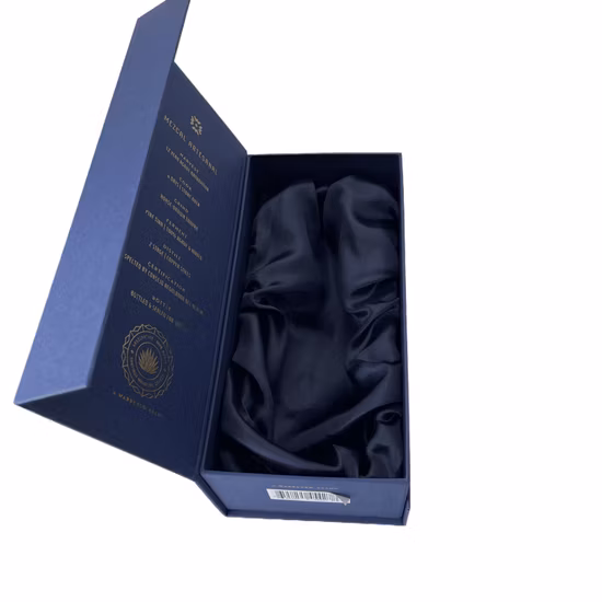 납품을 위한 도매 주문 호화스러운 까만 선박 판지 수송 색깔 선물 서류상 포장 상자